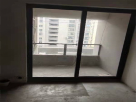 万通城 2室2厅2卫 90m&sup2;