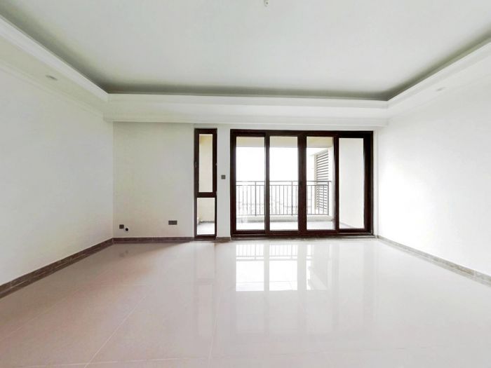 富力半岛花园 3室2厅2卫 130m&sup2;