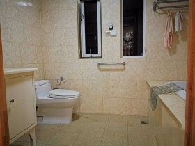南通橡树湾 3室2厅2卫 143m&sup2;