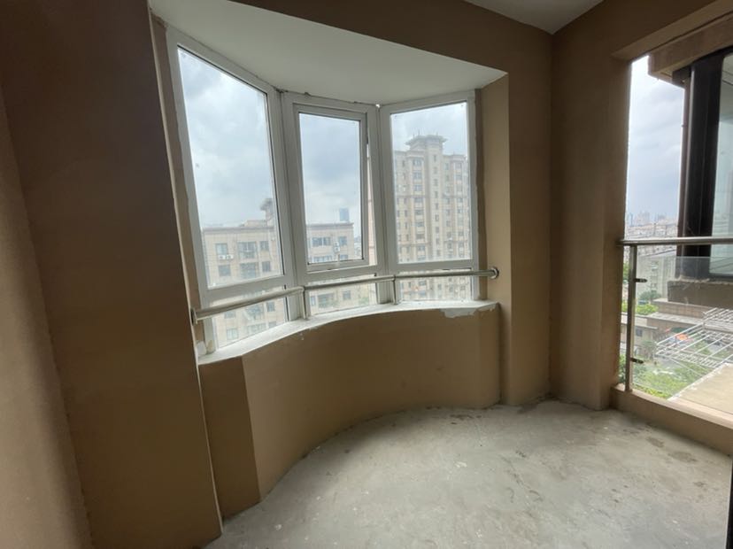 天龍逸園 2室1厅1卫 86m&sup2;