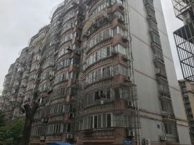 华侨花苑 4室1厅2卫 140m&sup2;