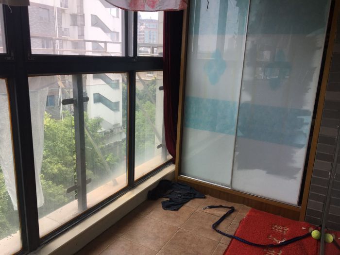 江海名苑南区 3室2厅2卫 145m&sup2;