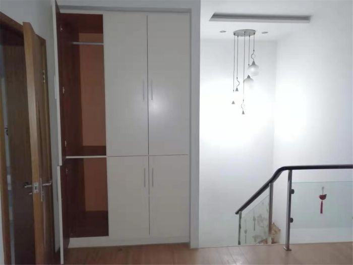 紫东花苑 3室2厅2卫 126.00m&sup2;