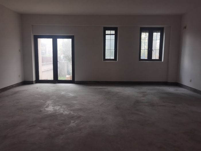 南通壹城水清木华 5室2厅3卫 239.00m&sup2;