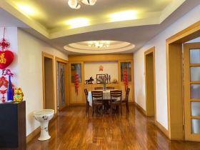光明东村 3室2厅1卫 120m&sup2;