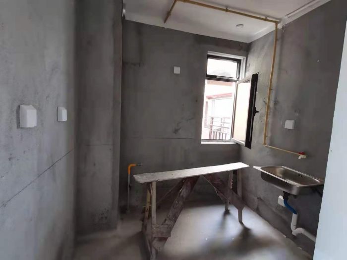 绿地新里城 3室1厅1卫 91m&sup2;