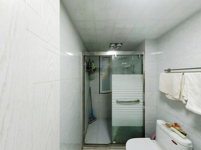 中海碧林湾 3室2厅1卫 96m&sup2;