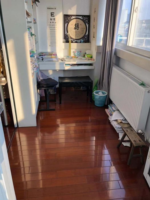 春晖花园 3室2厅2卫 138m&sup2;