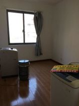 华强城 3室2厅2卫 132m²