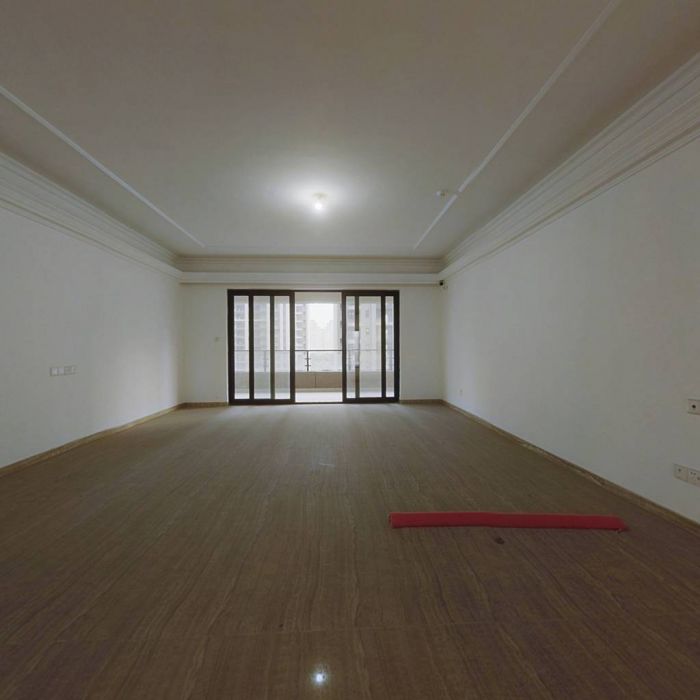 碧桂园时代悦城 5室2厅3卫 270m&sup2;