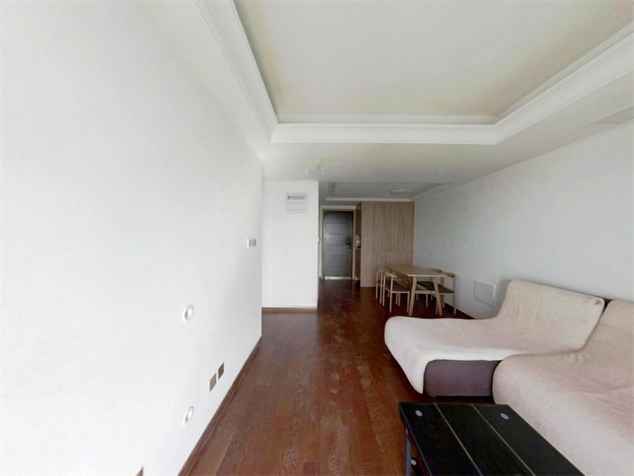 雍华府 3室2厅2卫 98.63m&sup2;