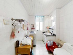 外滩小区 2室1厅1卫 85m&sup2;