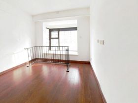 林肯公园 3室2厅1卫 113m&sup2;
