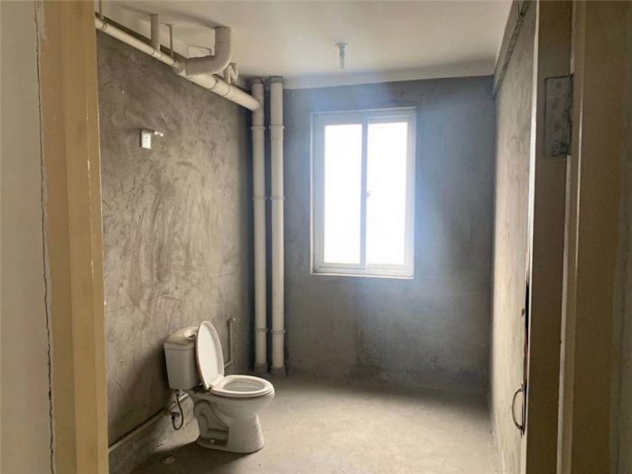 幸福新居 3室2厅1卫 135m&sup2;