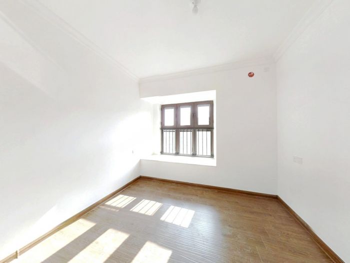 碧桂园时代悦城 4室2厅2卫 143m&sup2;