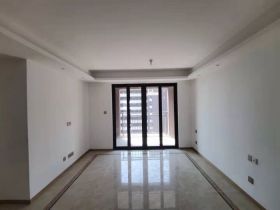 林肯公园 3室2厅1卫 93m&sup2;