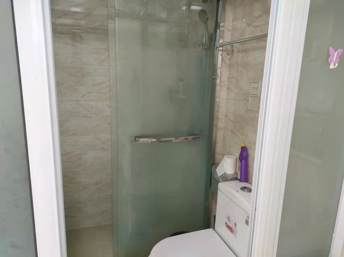 鑫湖国贸中心 2室2厅1卫 80m&sup2;
