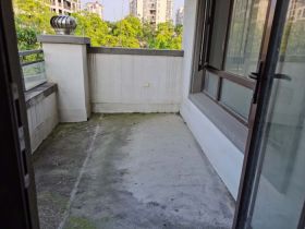 九间堂山居 4室2厅2卫 246.59m&sup2;