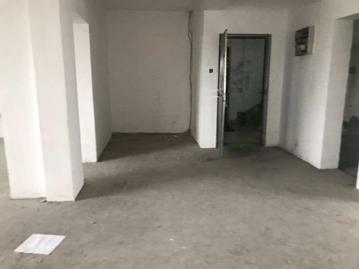 华侨花苑 6室2厅2卫 240m&sup2;