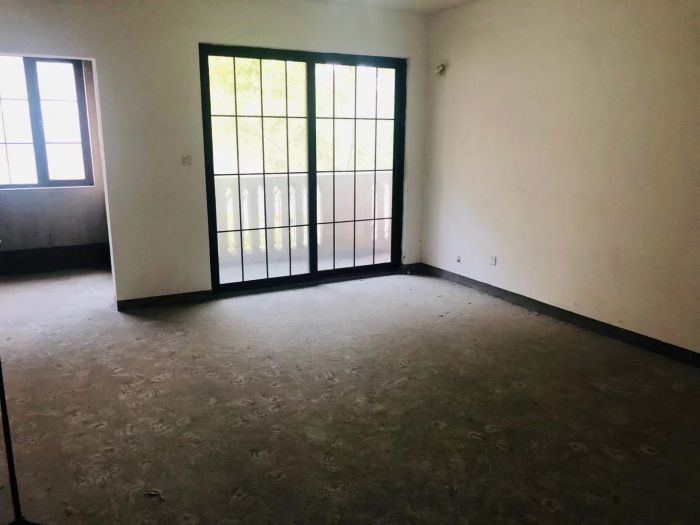 南通壹城水清木华 3室3厅2卫 240m&sup2;