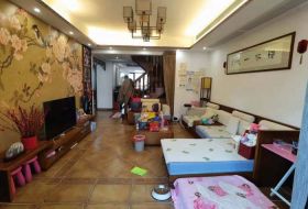 益兴名流府 4室2厅2卫 187.00m&sup2;