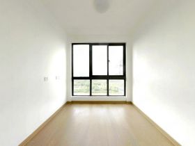 时光漫城 4室2厅2卫 125m&sup2;