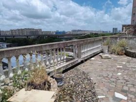 天都花苑 6室3厅3卫 230m&sup2;