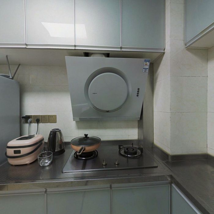 华强城 2室2厅1卫 74m&sup2;