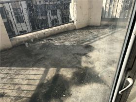 军山花园 4室2厅2卫 200.00m&sup2;