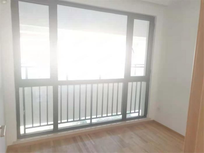 云樾东方 3室2厅1卫 95m&sup2;