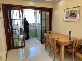 尚海城 3室2厅1卫 120m&sup2;