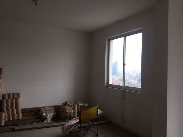 启秀花园 4室2厅2卫 212.00m&sup2;