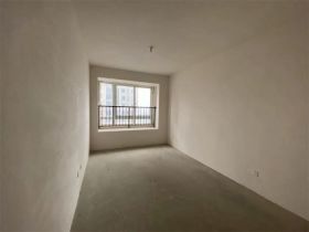 绿地新都会 3室2厅1卫 112m&sup2;