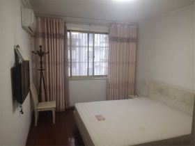 天都花苑 3室2厅1卫 127m&sup2;