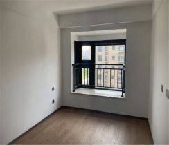 春风南岸东园 4室2厅2卫 140.00m&sup2;
