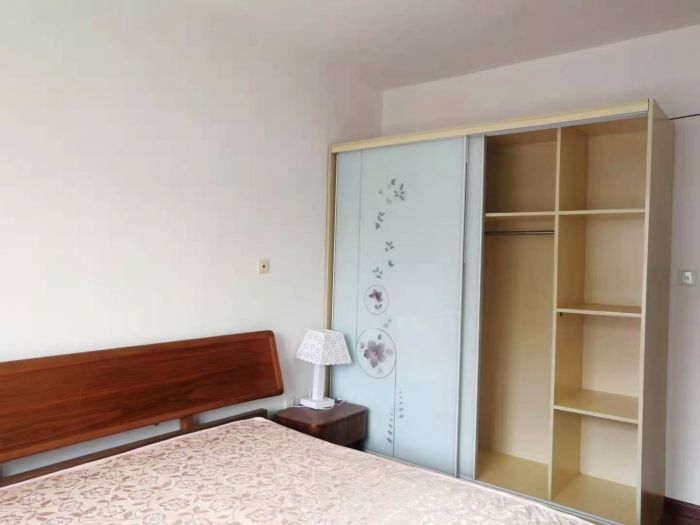 优山美地花园 2室2厅1卫 93m&sup2;