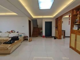 天都花苑 4室2厅2卫 221.67m&sup2;