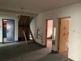 怡园北村 5室3厅2卫 155m²