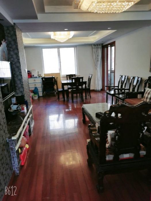 北濠桥东村 4室2厅1卫 128m&sup2;