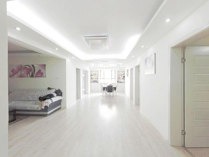 新城小区 1室厅卫 122m&sup2;