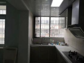 越江新村 3室1厅1卫 138m&sup2;