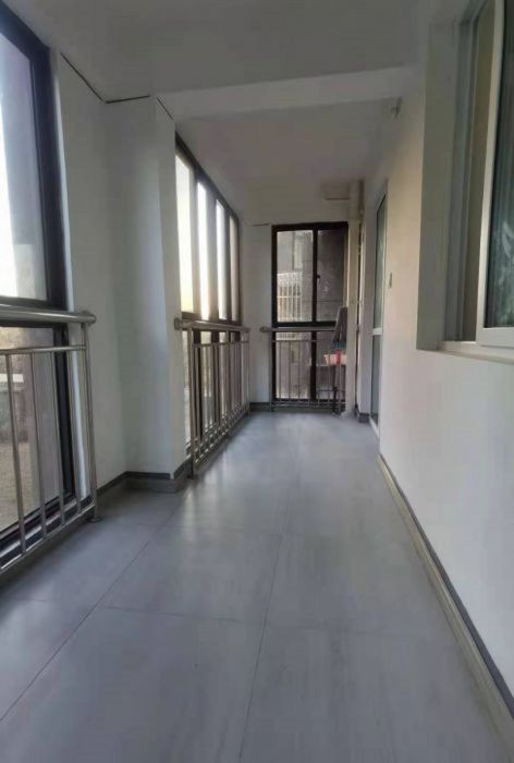 外滩花苑 3室2厅2卫 116m&sup2;
