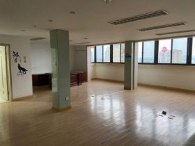 金海岸国际广场 1室厅卫 107m&sup2;