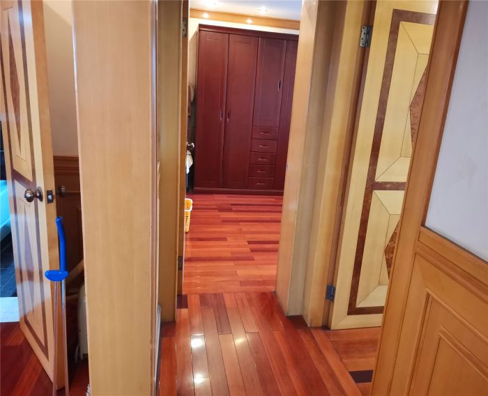 新海通花园 3室2厅1卫 163.00m&sup2;