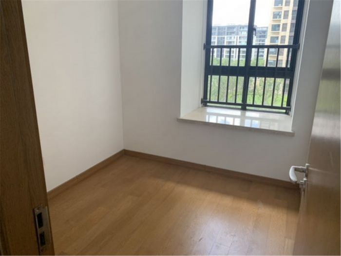 绿地新里城 3室2厅1卫 95.00m&sup2;