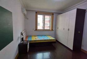 天虹公寓 3室2厅1卫 145.00m&sup2;