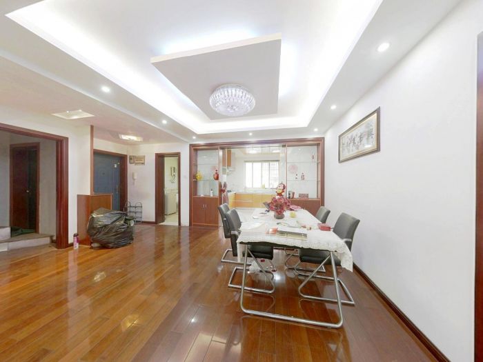 城港花苑西区 3室2厅2卫 120m&sup2;