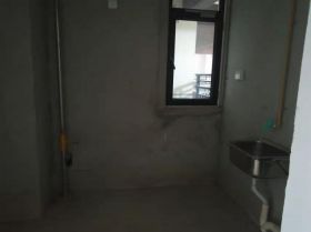 绿地新里城 3室2厅1卫 91m&sup2;