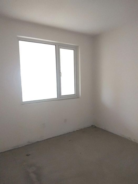 军山花园 4室2厅2卫 244.6m&sup2;