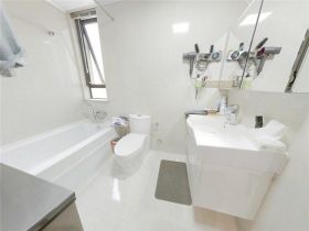 华强城 4室2厅2卫 159m&sup2;